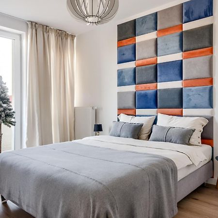 Apartament Pulaskiego Z Garazem Torun Bagian luar foto
